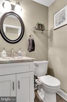 788 3RD Street, Herndon, VA 20170