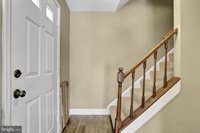 788 3RD Street, Herndon, VA 20170