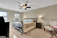 788 3RD Street, Herndon, VA 20170