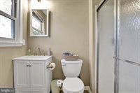 788 3RD Street, Herndon, VA 20170