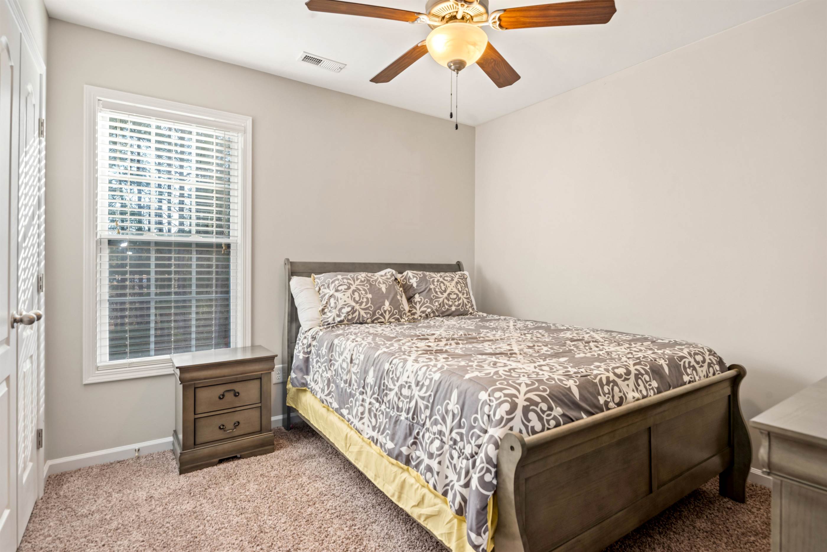 104 Antique Court, Fayetteville, NC 28312