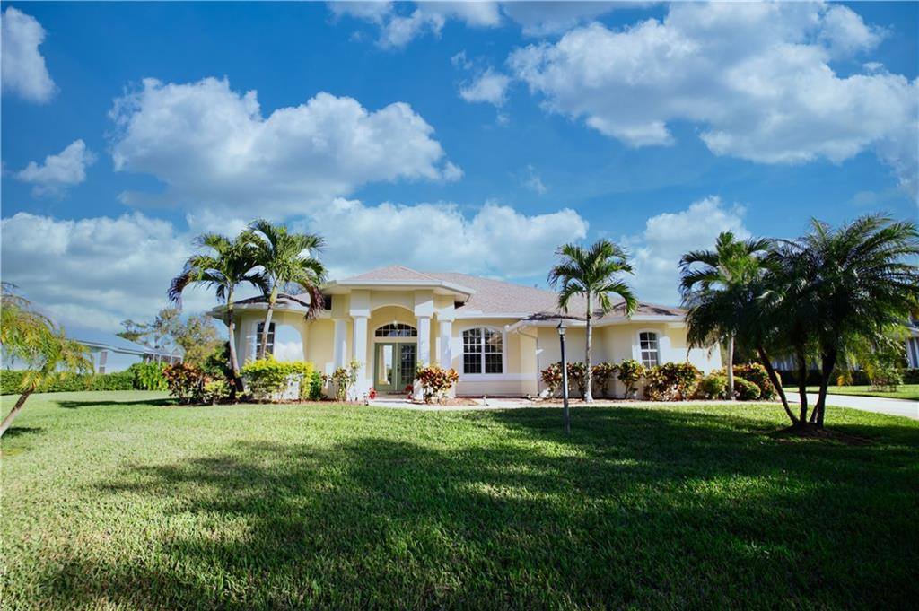 6439 53rd Circle, Vero Beach, FL 32967