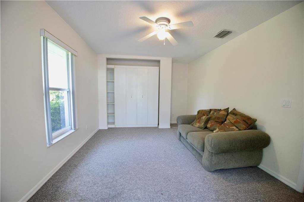 6439 53rd Circle, Vero Beach, FL 32967