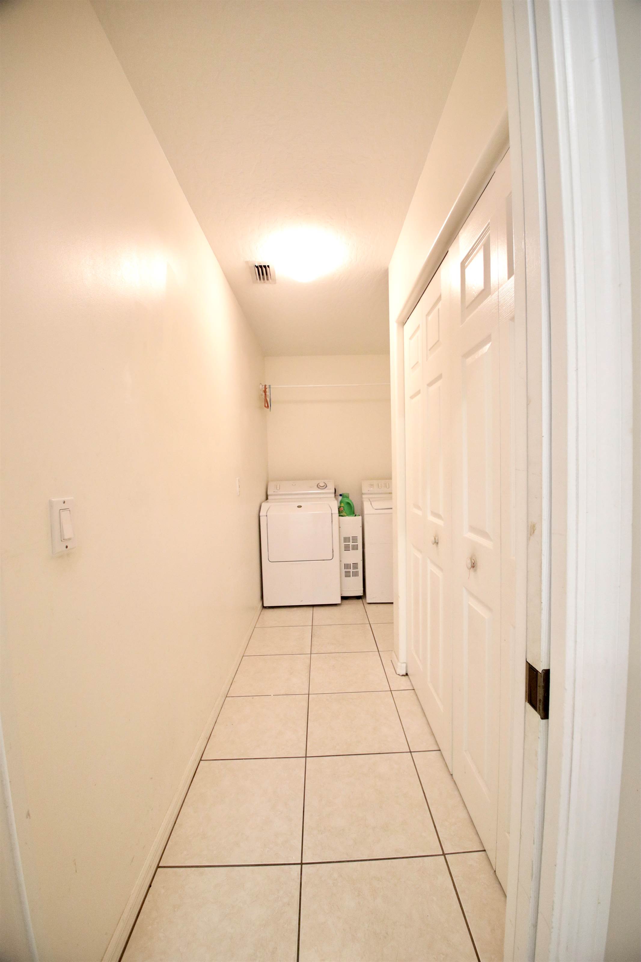 6439 53rd Circle, Vero Beach, FL 32967