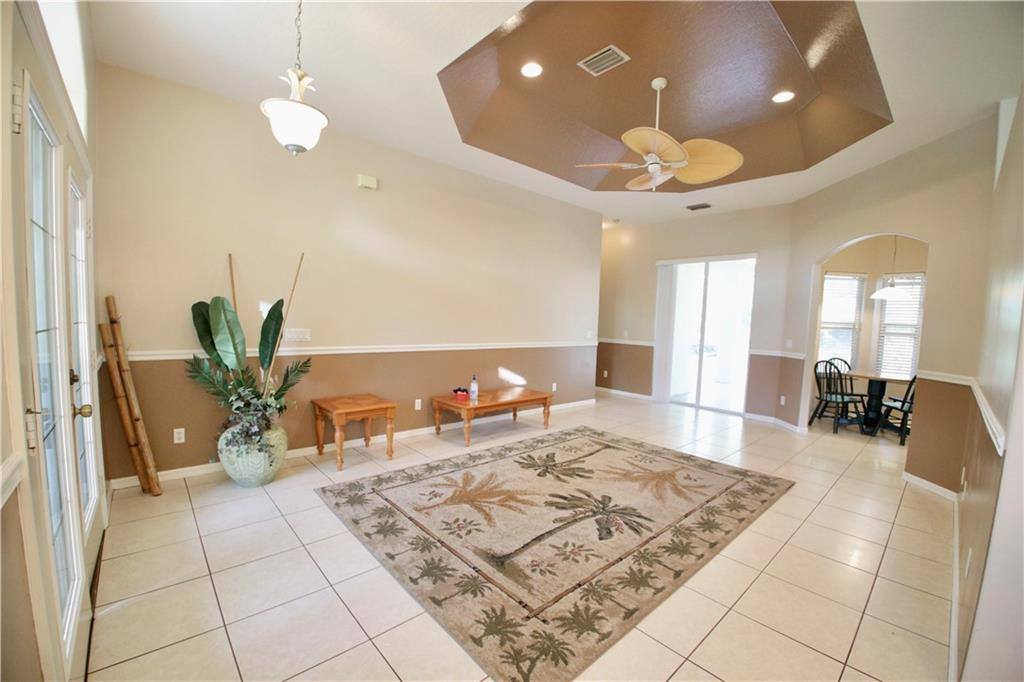 6439 53rd Circle, Vero Beach, FL 32967