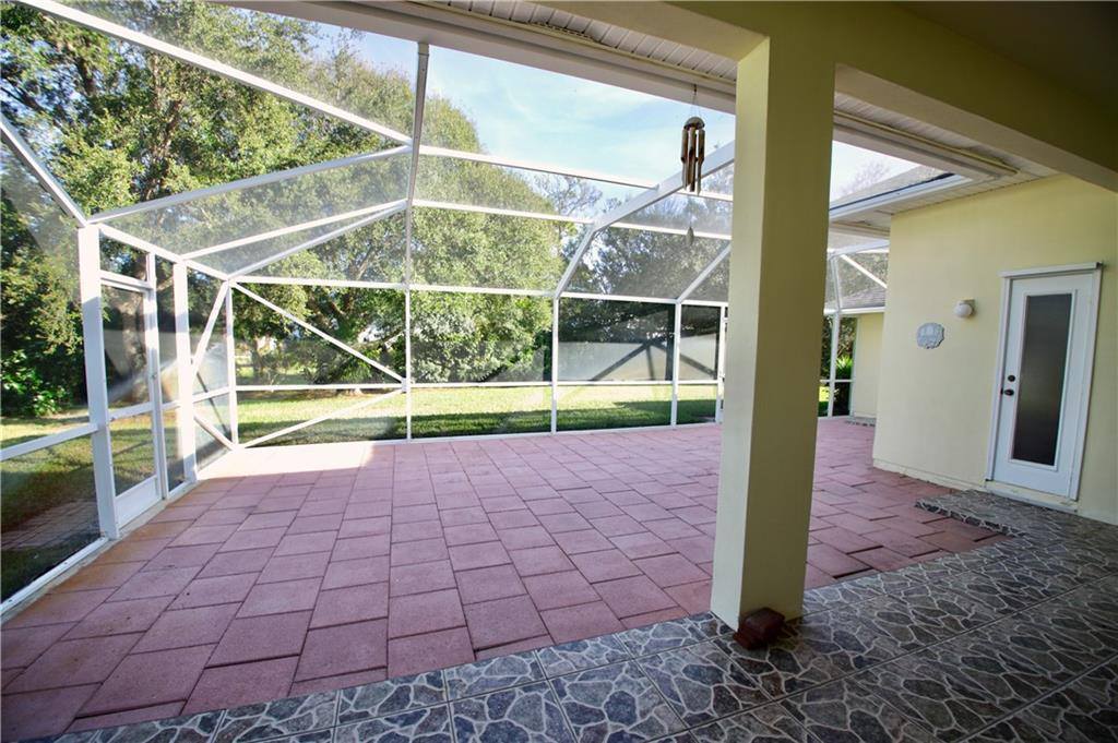 6439 53rd Circle, Vero Beach, FL 32967