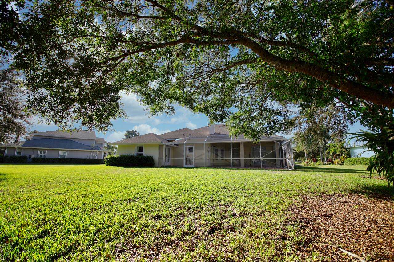 6439 53rd Circle, Vero Beach, FL 32967