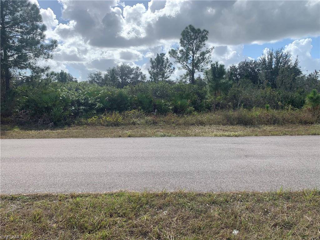 2703 56th Street West, Lehigh Acres, FL 33971