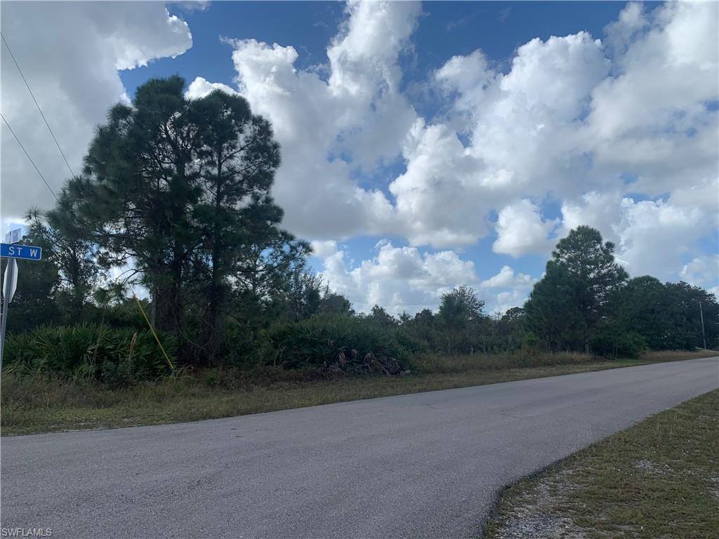 2703 56th Street West, Lehigh Acres, FL 33971