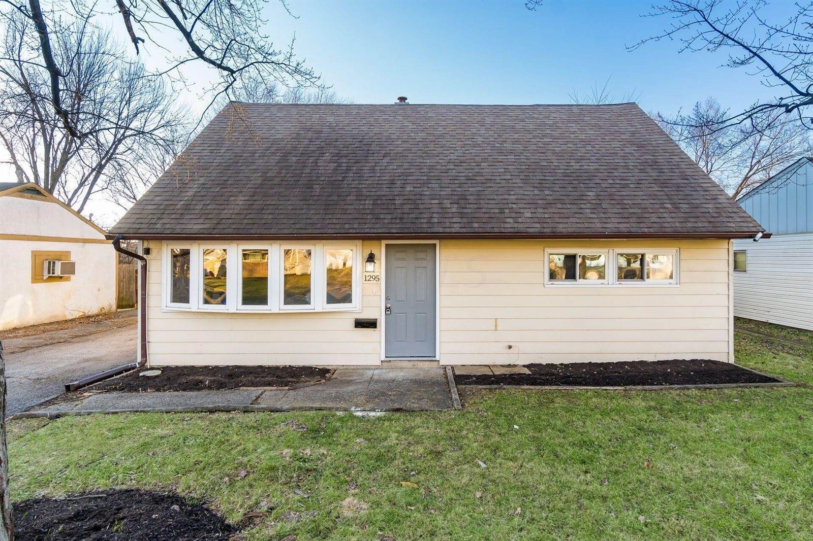 1295 Elderwood Avenue, Columbus, OH 43227