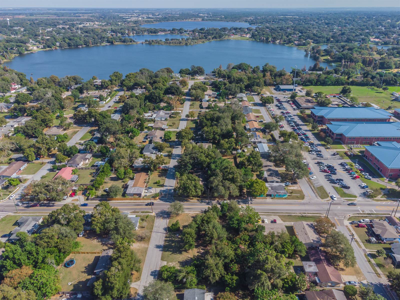 560 Avenue F SE, Winter Haven, FL 33880