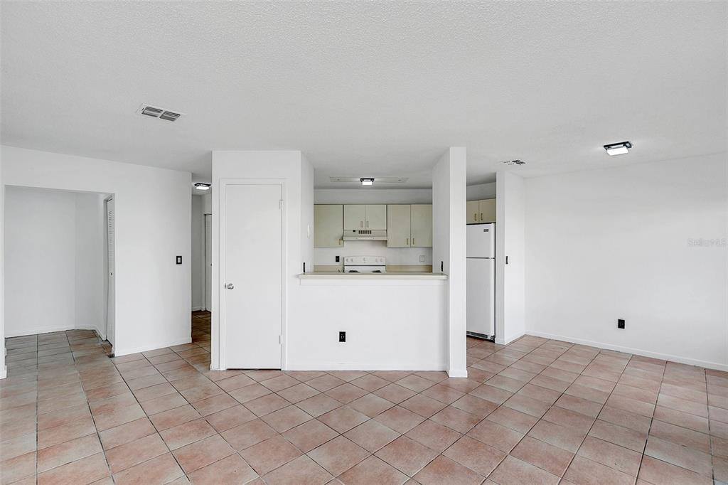 2520 Woodgate Boulevard, Orlando, FL 32822