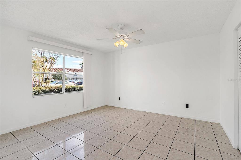 2520 Woodgate Boulevard, Orlando, FL 32822