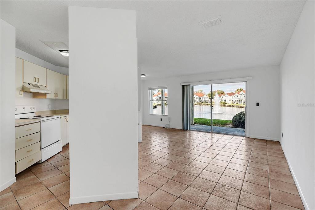 2520 Woodgate Boulevard, Orlando, FL 32822