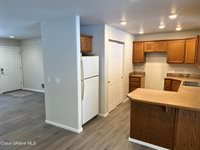 29975 North 6TH St, Athol, ID 83801