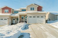 1320 35th Street, Bismarck, ND 58501