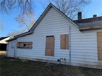 1415 S Ash Avenue, Independence, MO 64052