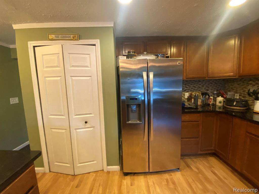 3480 South Woodland Drive, Highland Township, MI 48356