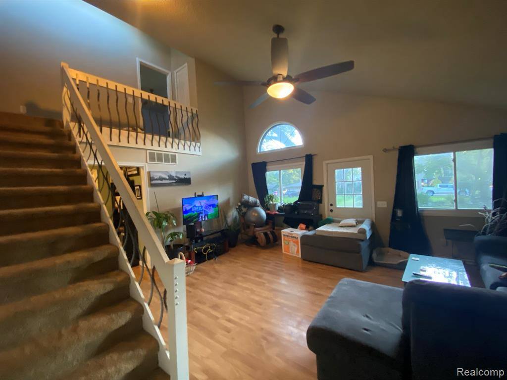 3480 South Woodland Drive, Highland Township, MI 48356