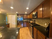 3480 South Woodland Drive, Highland Township, MI 48356