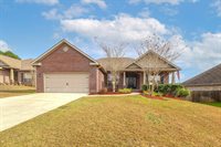 606 Rowan Circle, Crestview, FL 32536