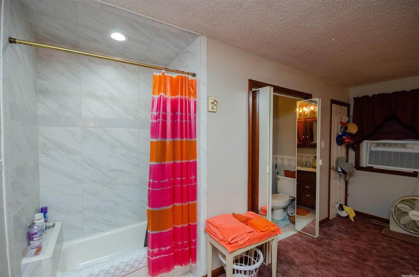 207 Pickles Gap Road, Conway, AR 72032