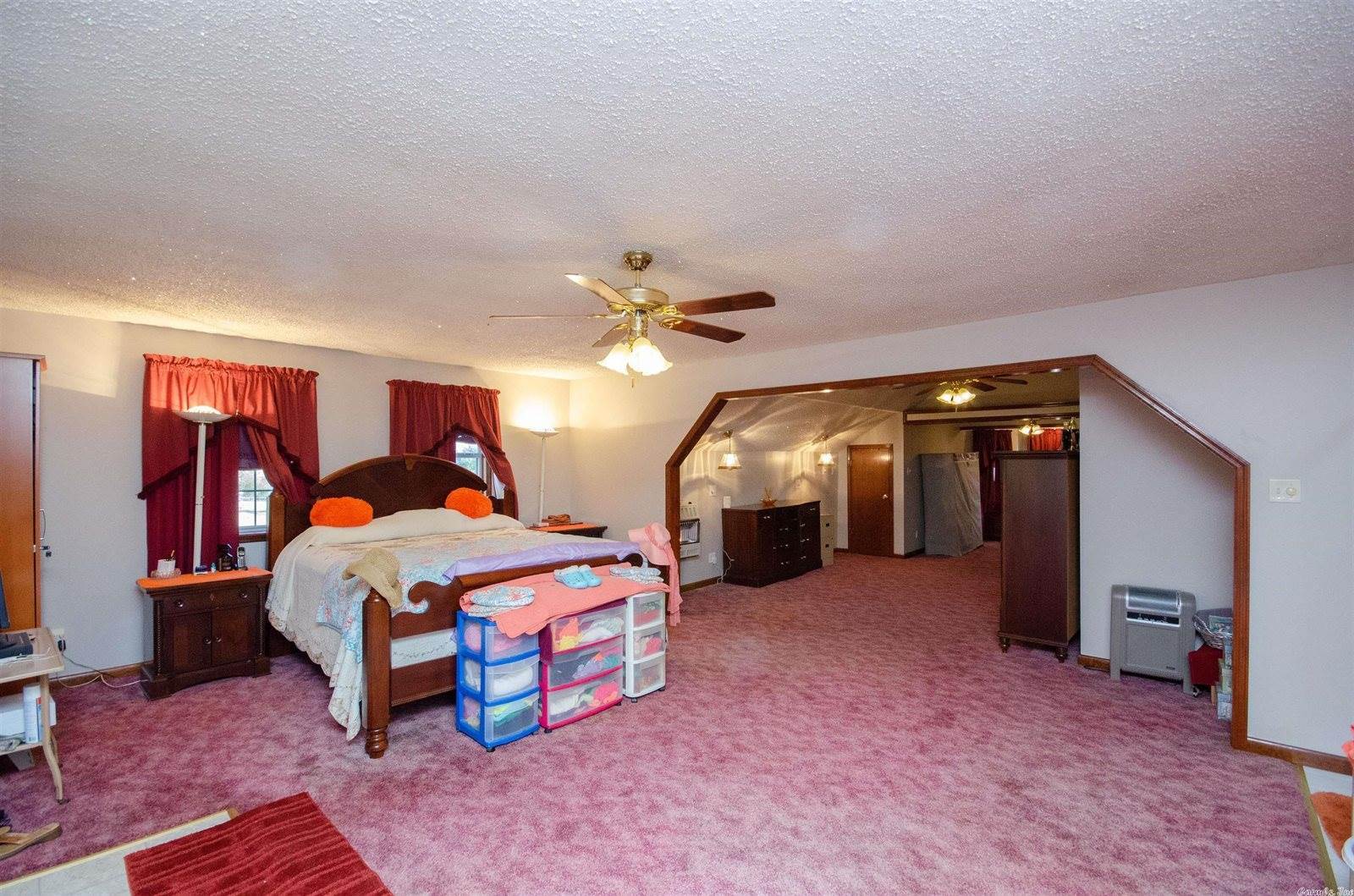 207 Pickles Gap Road, Conway, AR 72032