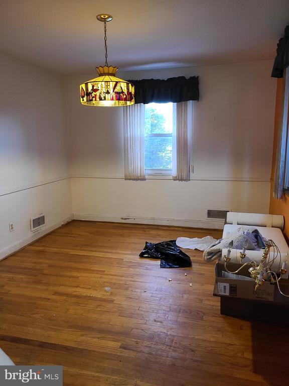 978 Masefield Road, Baltimore, MD 21207