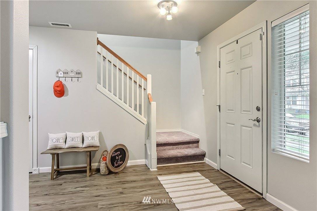 1162 Griggs Street, Dupont, WA 98327