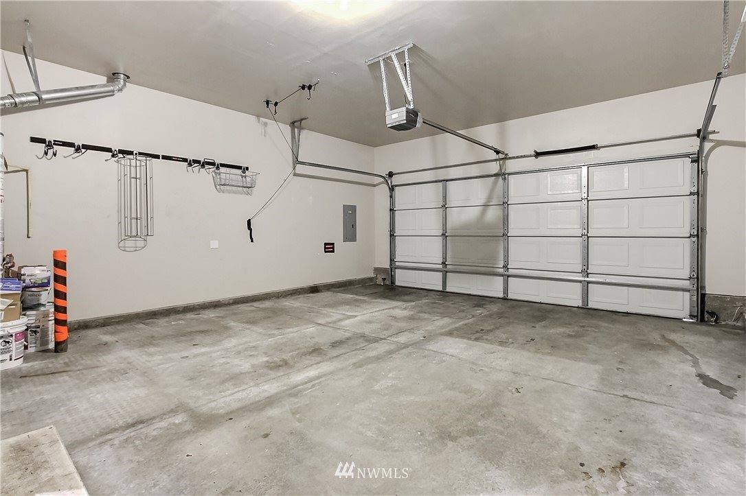 1162 Griggs Street, Dupont, WA 98327