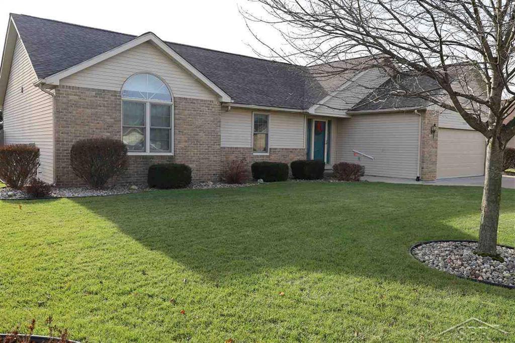 5843 Willowbrook, Saginaw Township, MI 48638