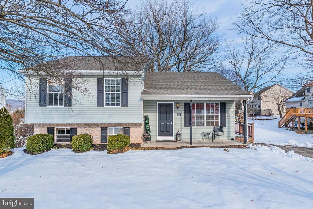 37 Pheasant Ridge Road, Dillsburg, PA 17019