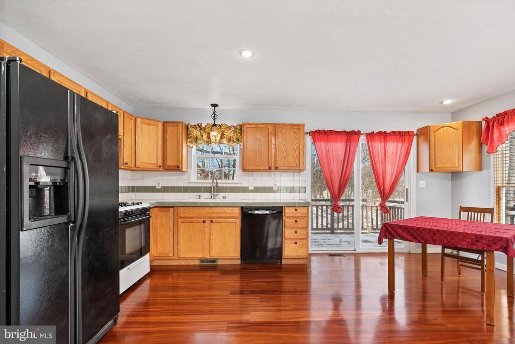 37 Pheasant Ridge Road, Dillsburg, PA 17019