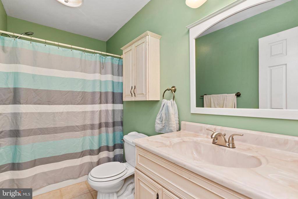 37 Pheasant Ridge Road, Dillsburg, PA 17019