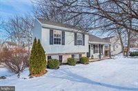 37 Pheasant Ridge Road, Dillsburg, PA 17019