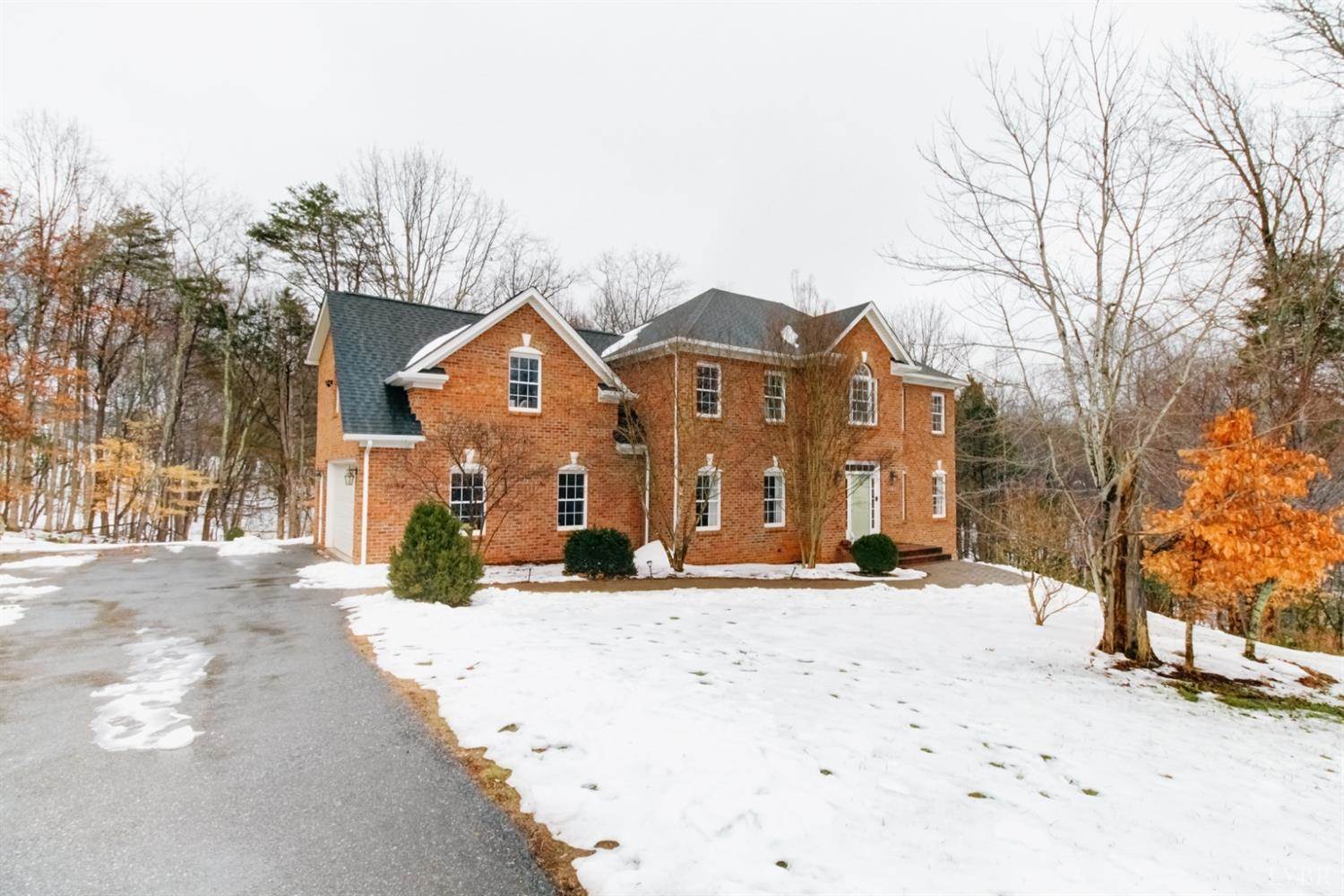 1348 Gilfield Drive, Forest, VA 24551