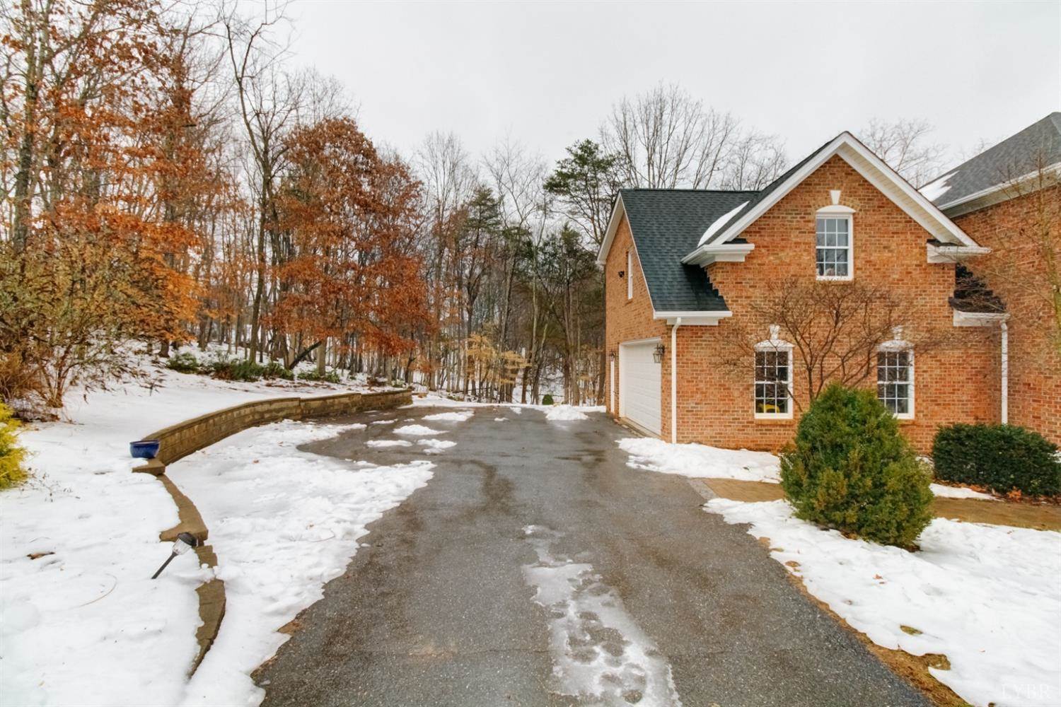 1348 Gilfield Drive, Forest, VA 24551