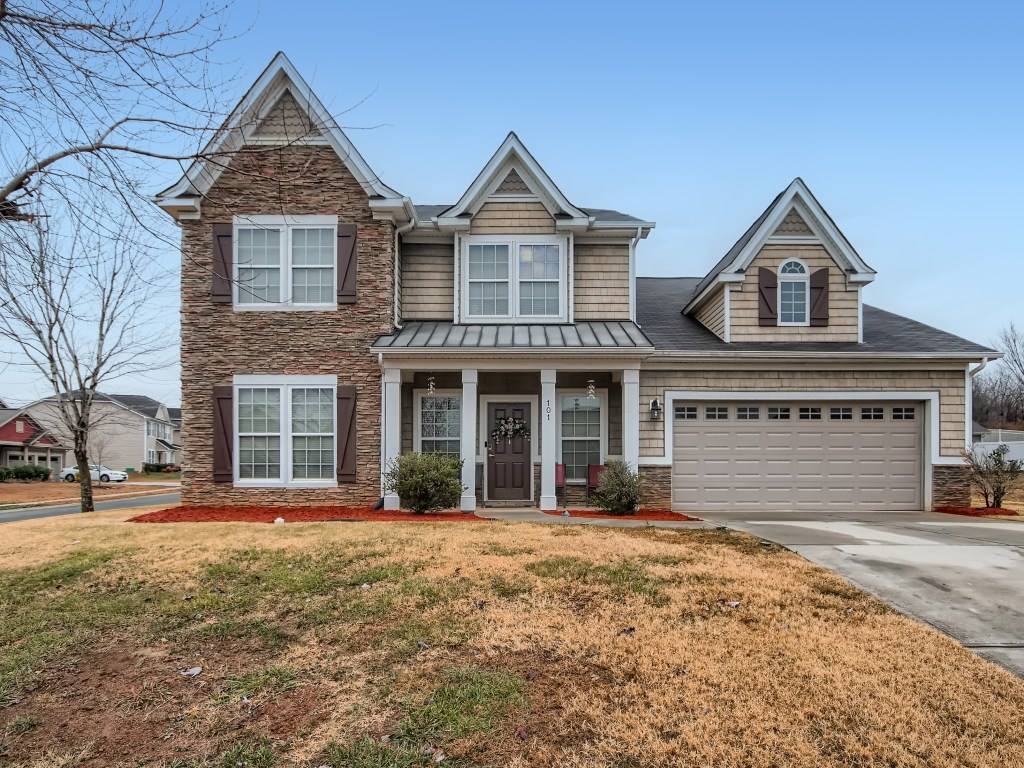 101 Haystack Rd, Mount Holly, NC 28120