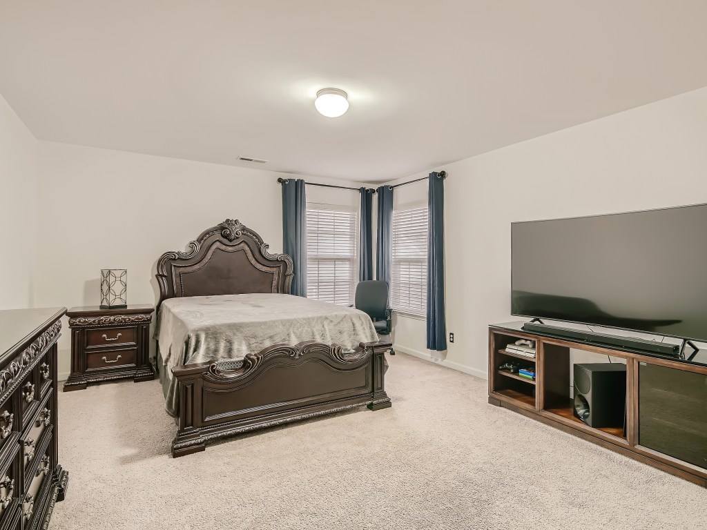 101 Haystack Rd, Mount Holly, NC 28120