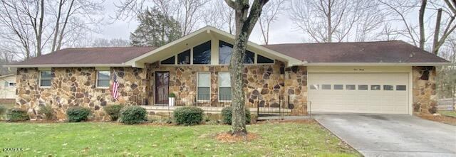 130 Culver Rd, Oak Ridge, TN 37830