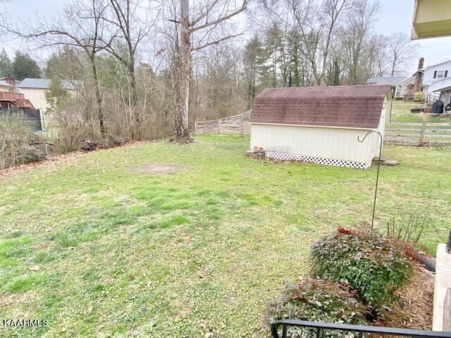 130 Culver Rd, Oak Ridge, TN 37830