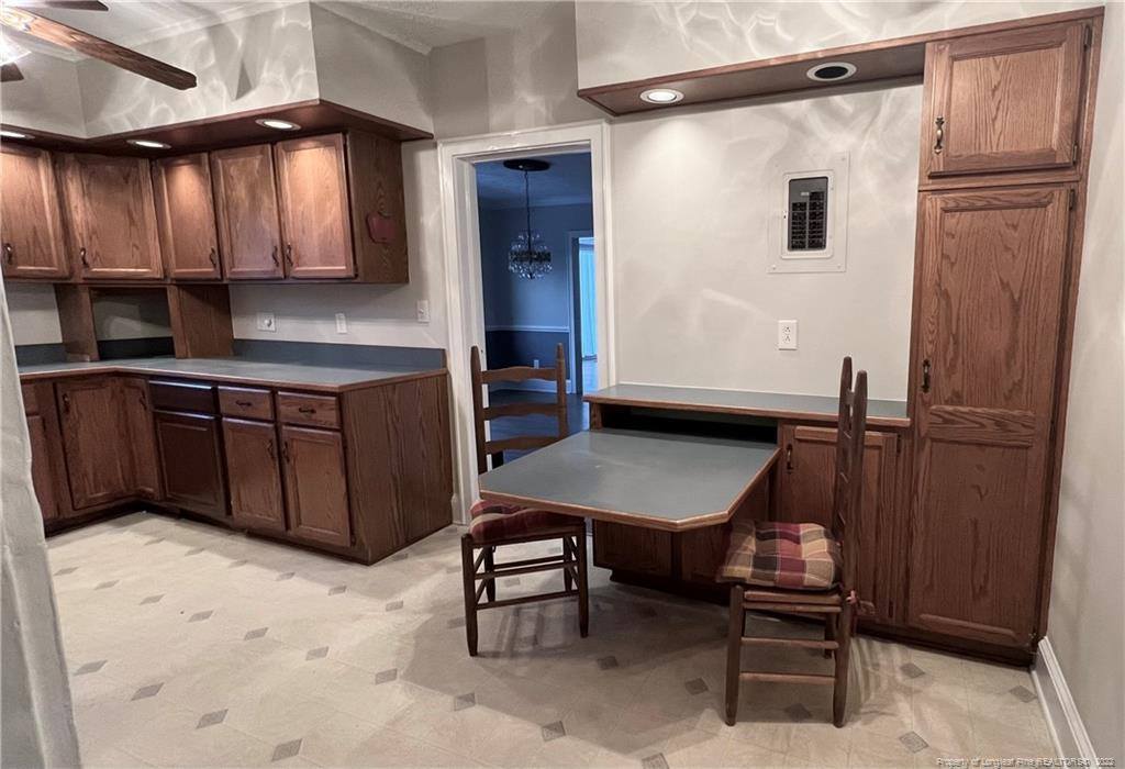 303 West Edinborough Avenue, Raeford, NC 28376