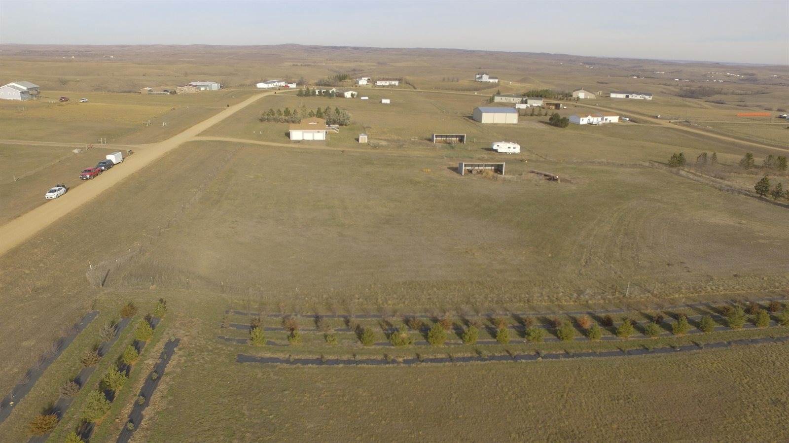 2587 Windsor Place North, Mandan, ND 58554