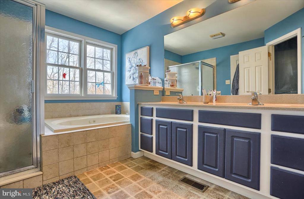 1616 Lowell Lane, New Cumberland, PA 17070