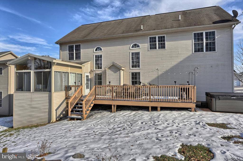 1616 Lowell Lane, New Cumberland, PA 17070