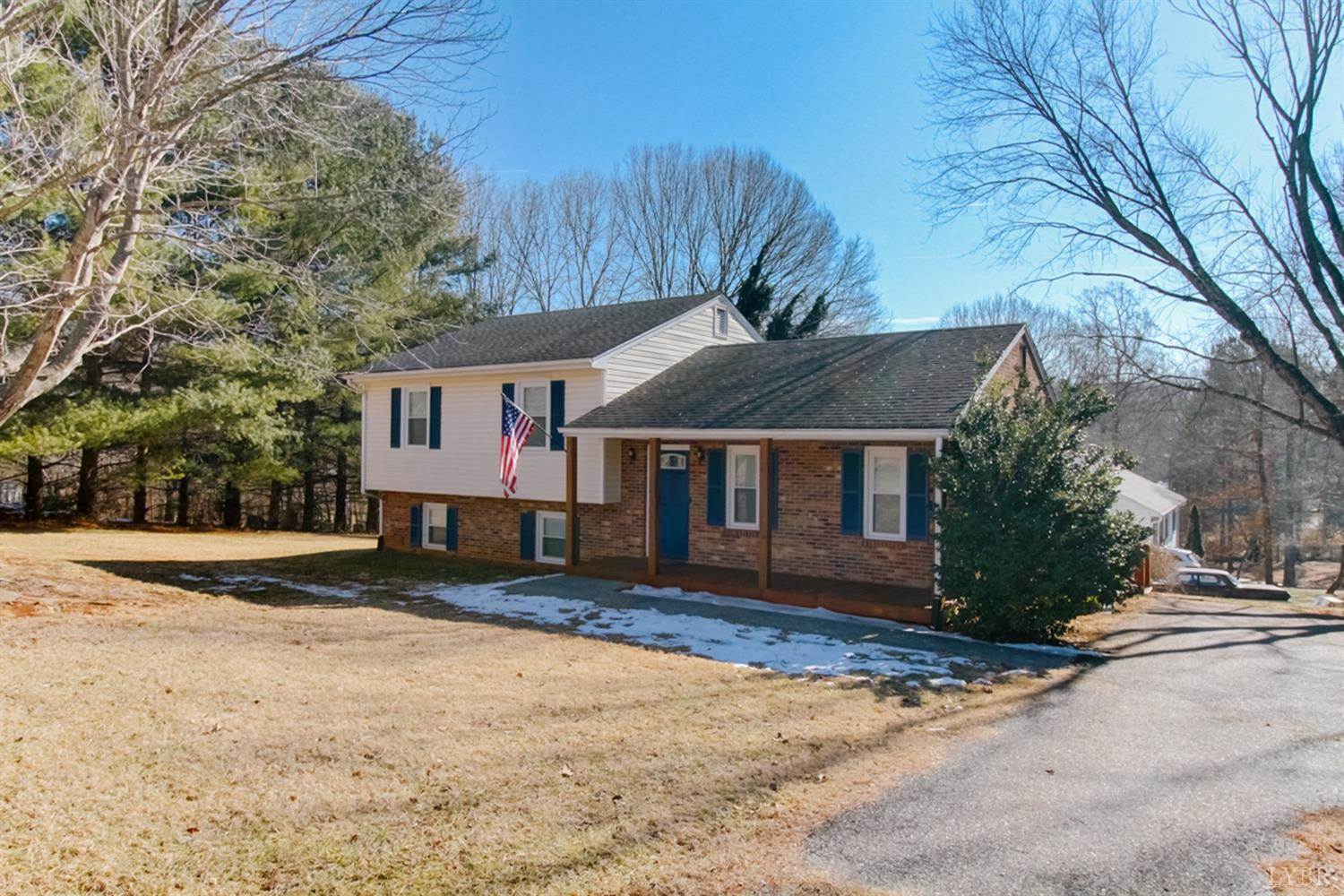 226 Churchill Drive, Lynchburg, VA 24502