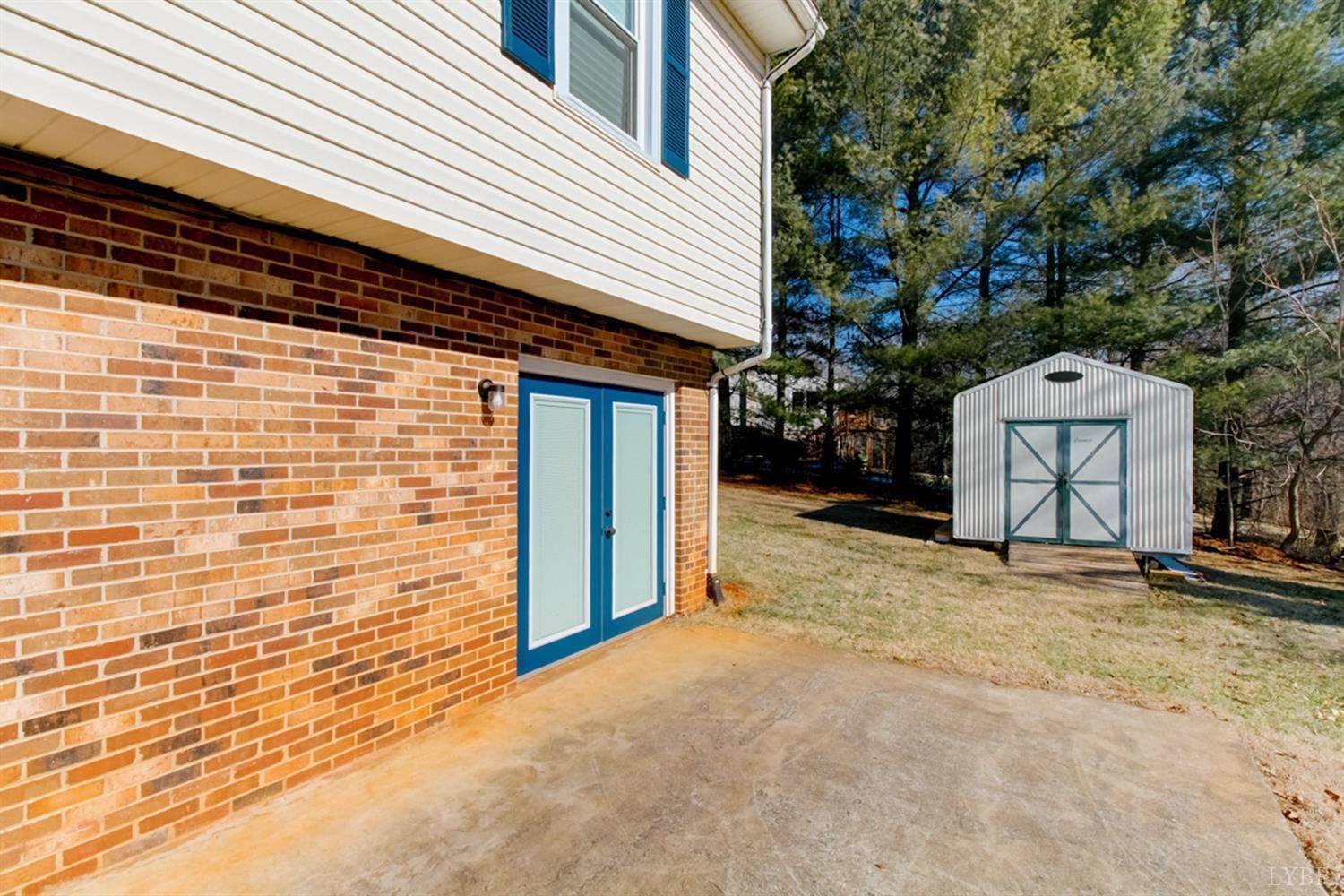 226 Churchill Drive, Lynchburg, VA 24502