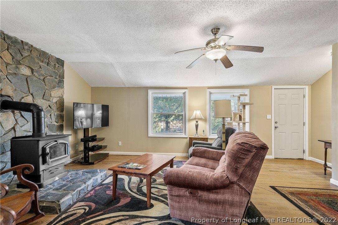 628 TC Jones Road, Raeford, NC 28376