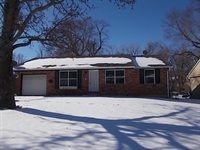 3931 SE Humboldt St, Topeka, KS 66610