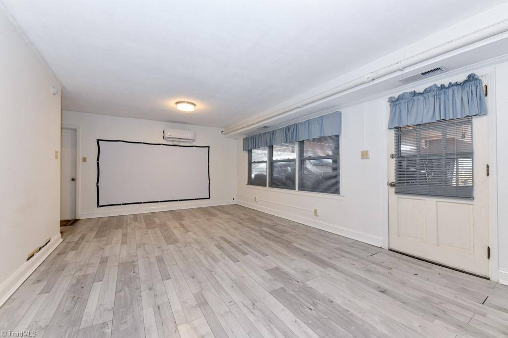 1801 New Bedford Drive, Greensboro, NC 27410